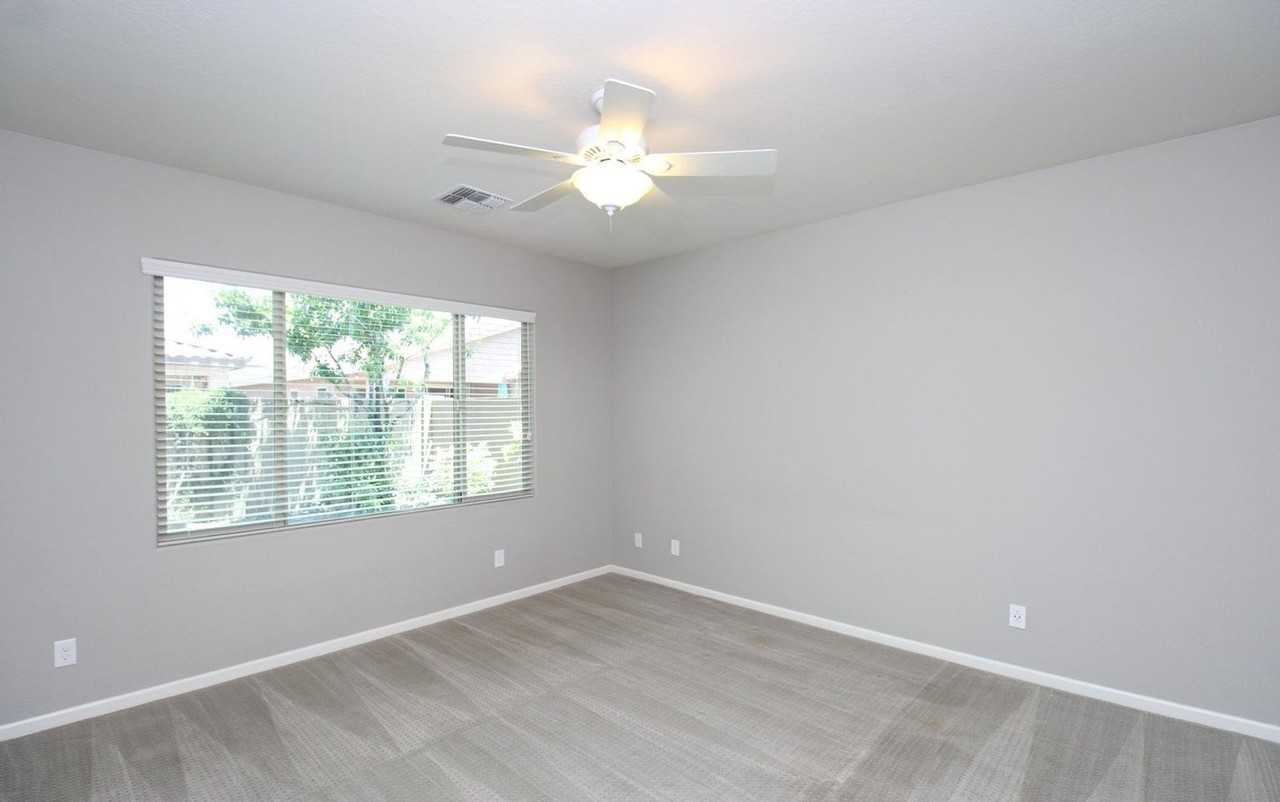 12110 W Desert Moon Way - Photo 4 of 23