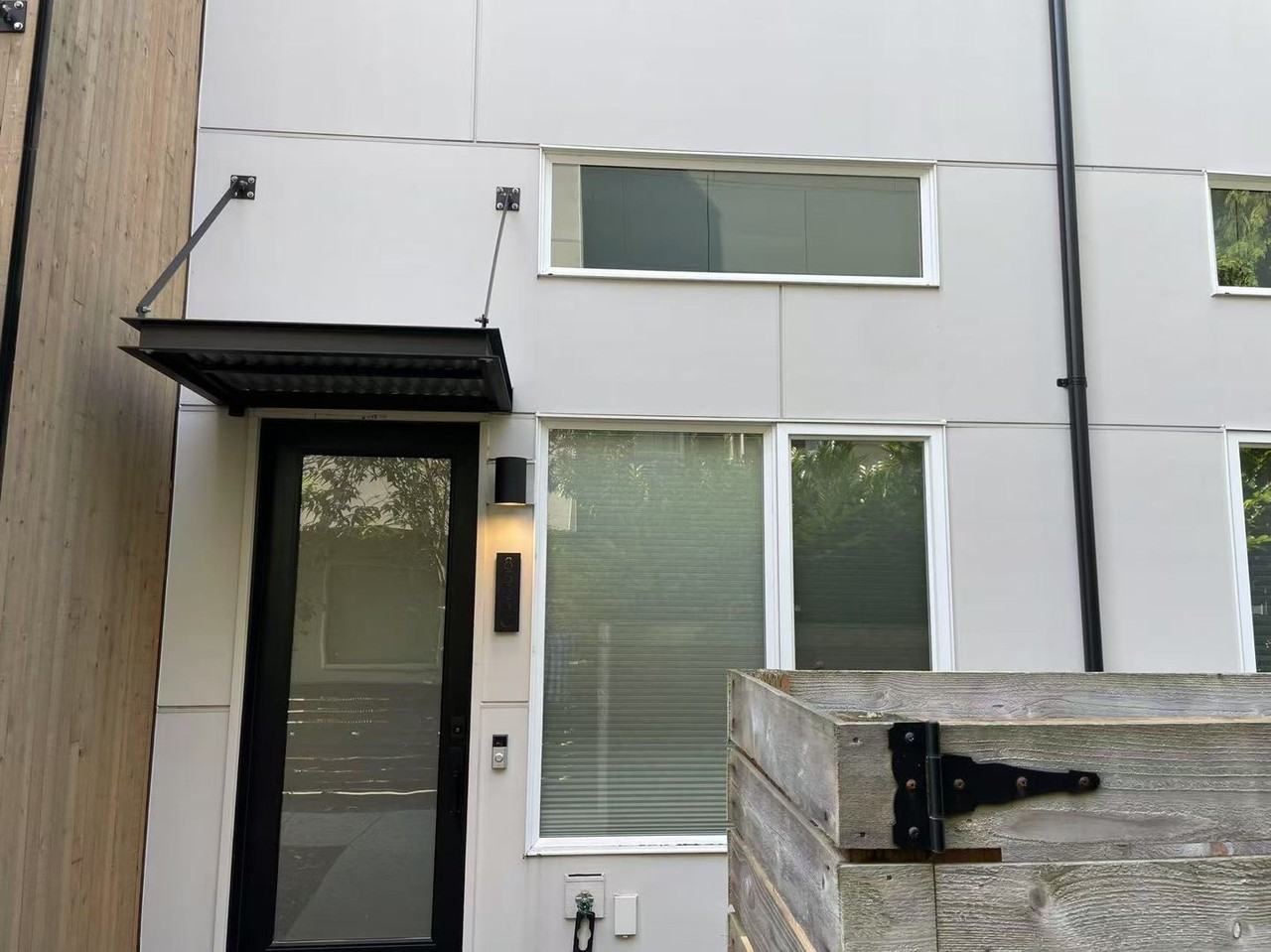 8553 Interlake Ave N #C - Photo 2 of 15