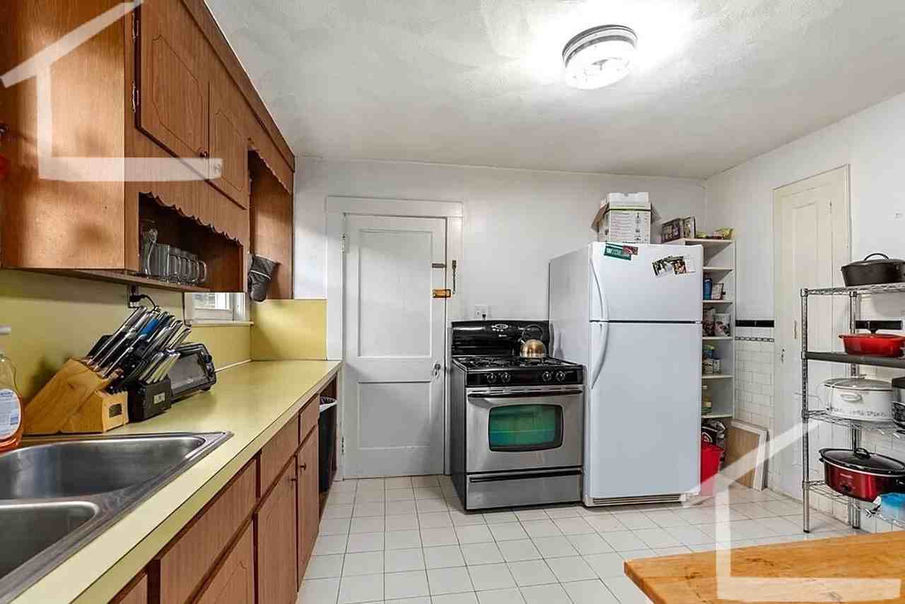 110 Colborne Rd - Photo 4 of 5