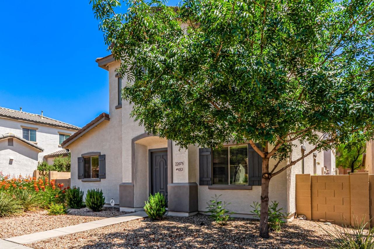 22075 N 103rd Ln Lot 453 - Photo 4 of 47