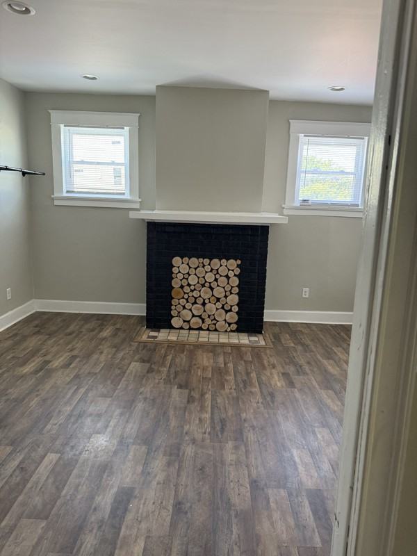 901 N 27th St #1 - Photo 2 of 9