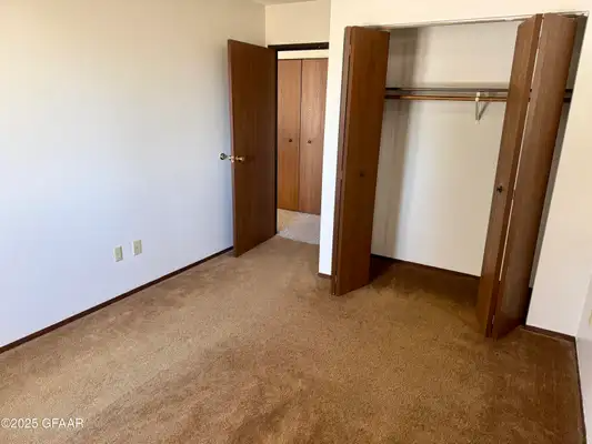 436 4th Ave #104 - Photo 4 of 9