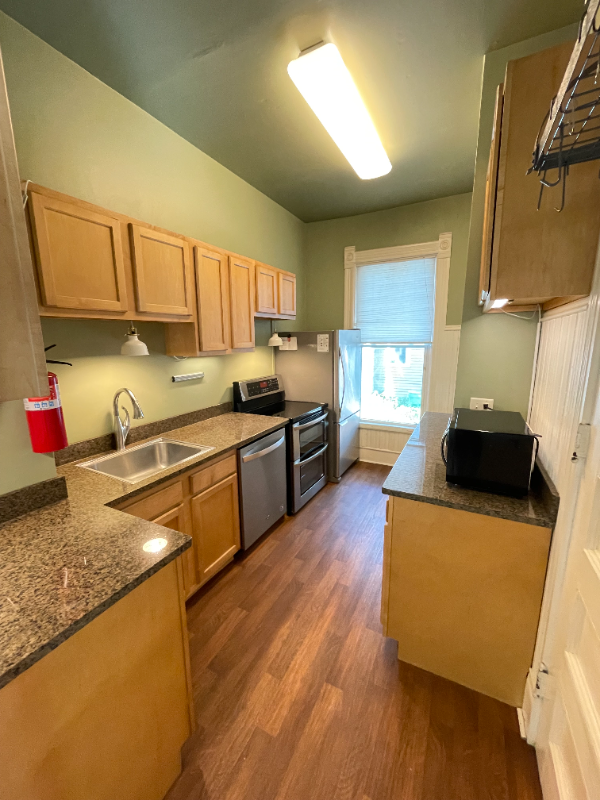 2117 3rd Ave S - Photo 2 of 16