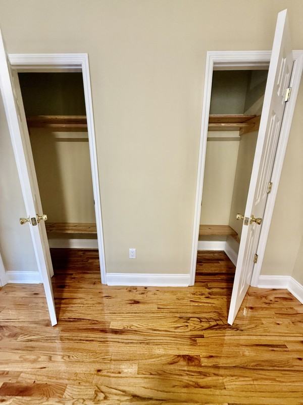 129 South Broadway - Photo 6 of 7