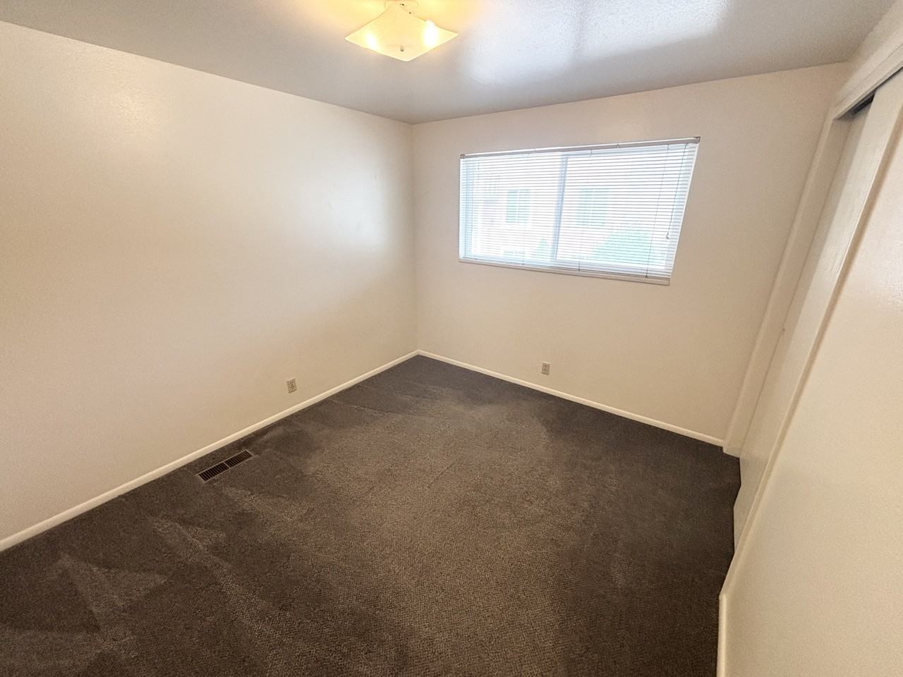 GN 258 - Photo 7 of 26