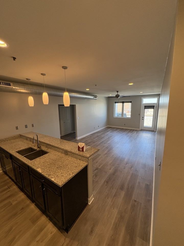 101 North Union Street - Photo 3 of 10