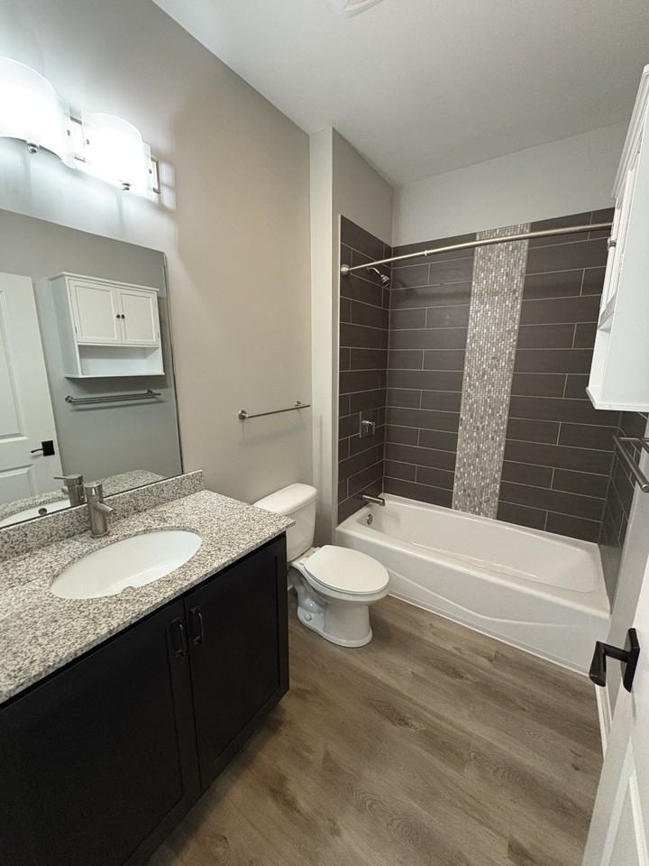 101 North Union Street - Photo 6 of 10