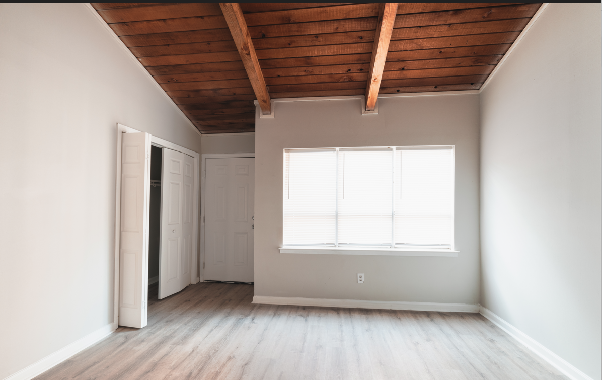 Scenic Hills - Photo 2 of 20