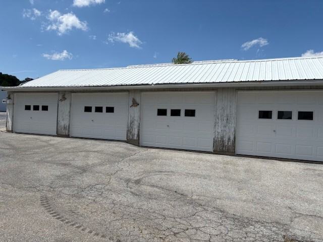 77 Stitzel Lane - Photo 3 of 12