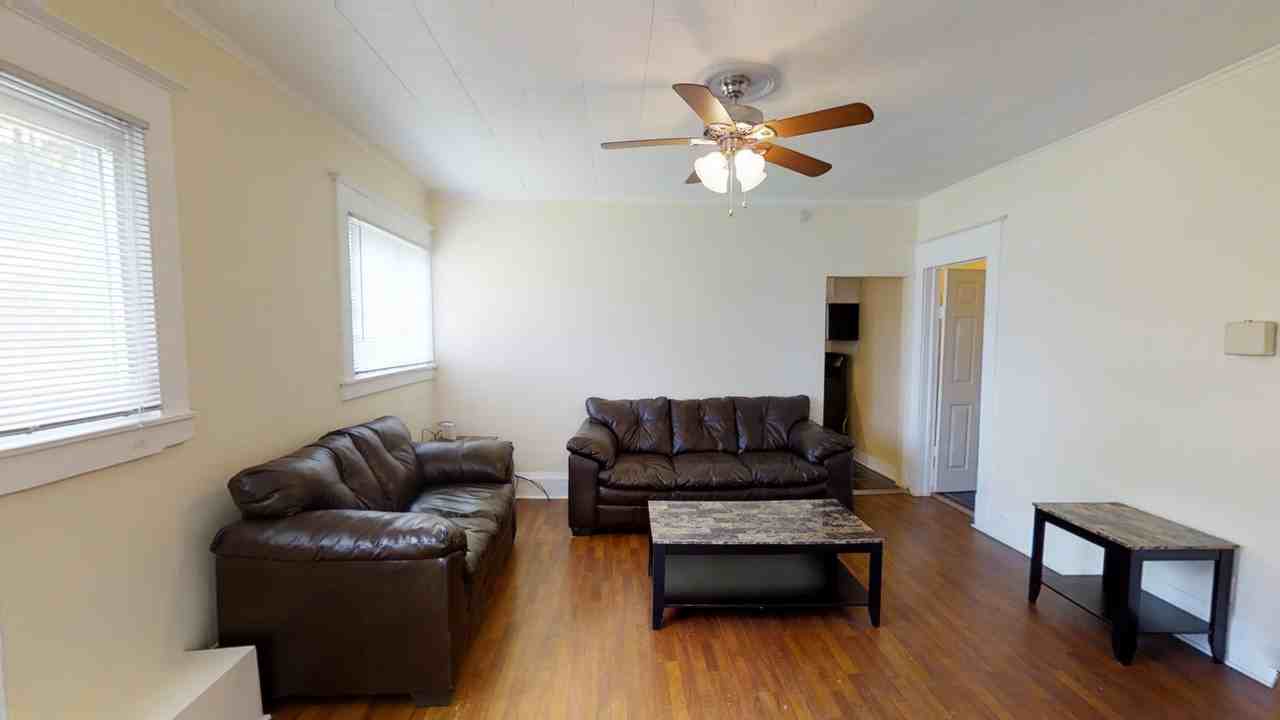 1420 E Genesee - Photo 2 of 13