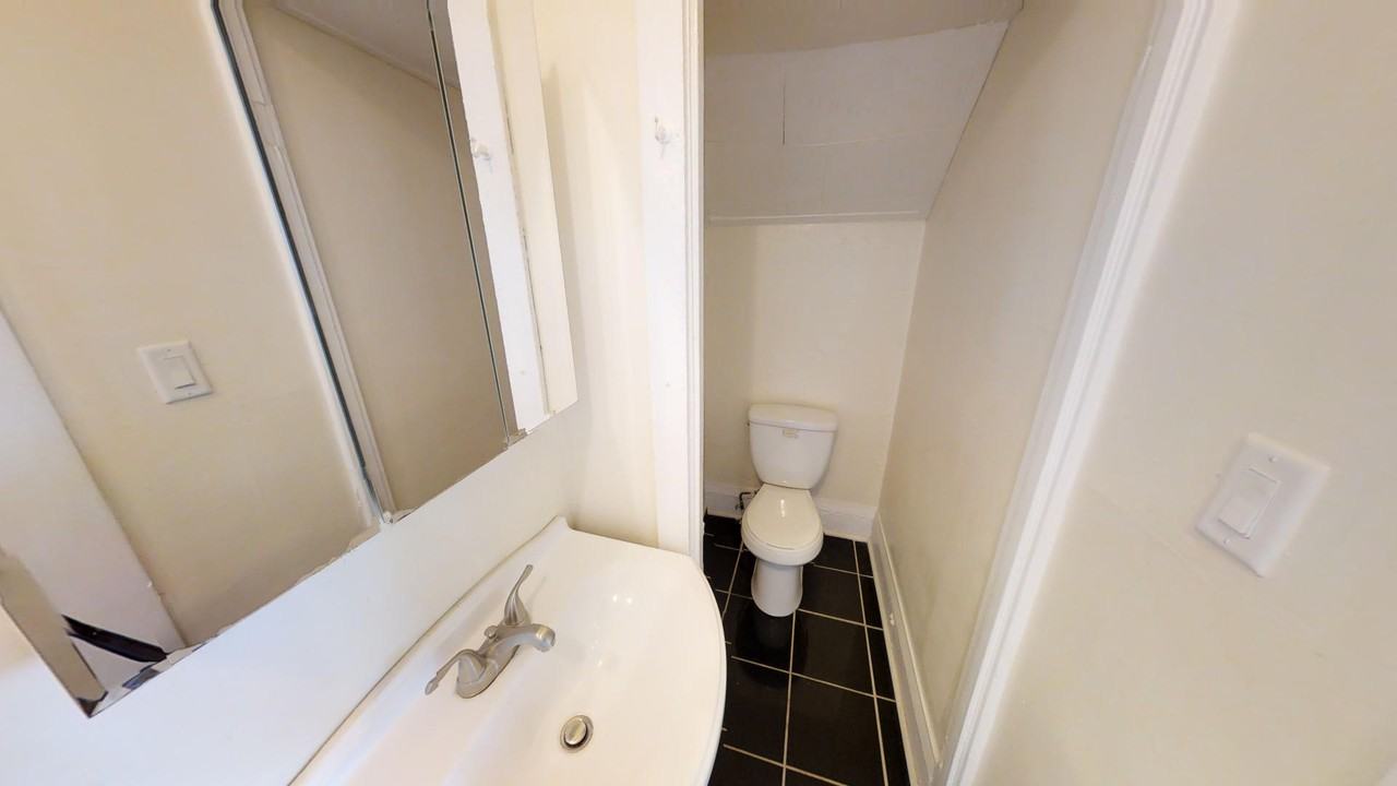 1420 E Genesee - Photo 4 of 13