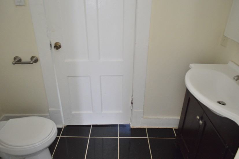 1420 E Genesee - Photo 6 of 13