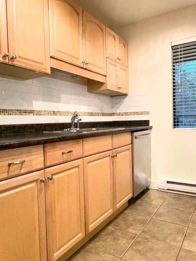 1690 Augusta Avenue - Photo 2 of 10