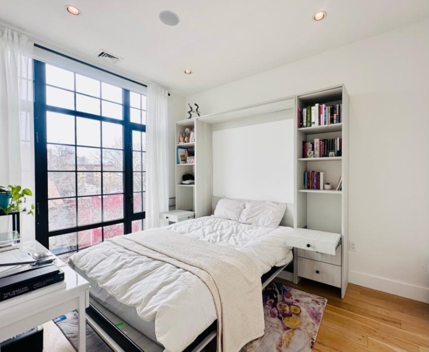 42 Devoe Street - Photo 3 of 8