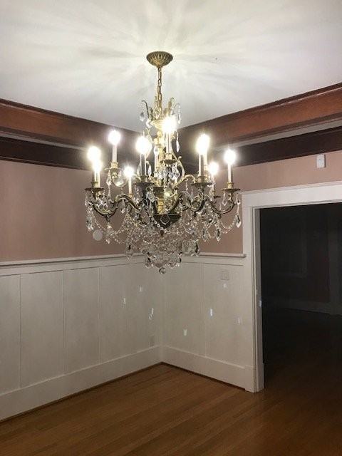 6038 Macdonald St - Photo 3 of 8