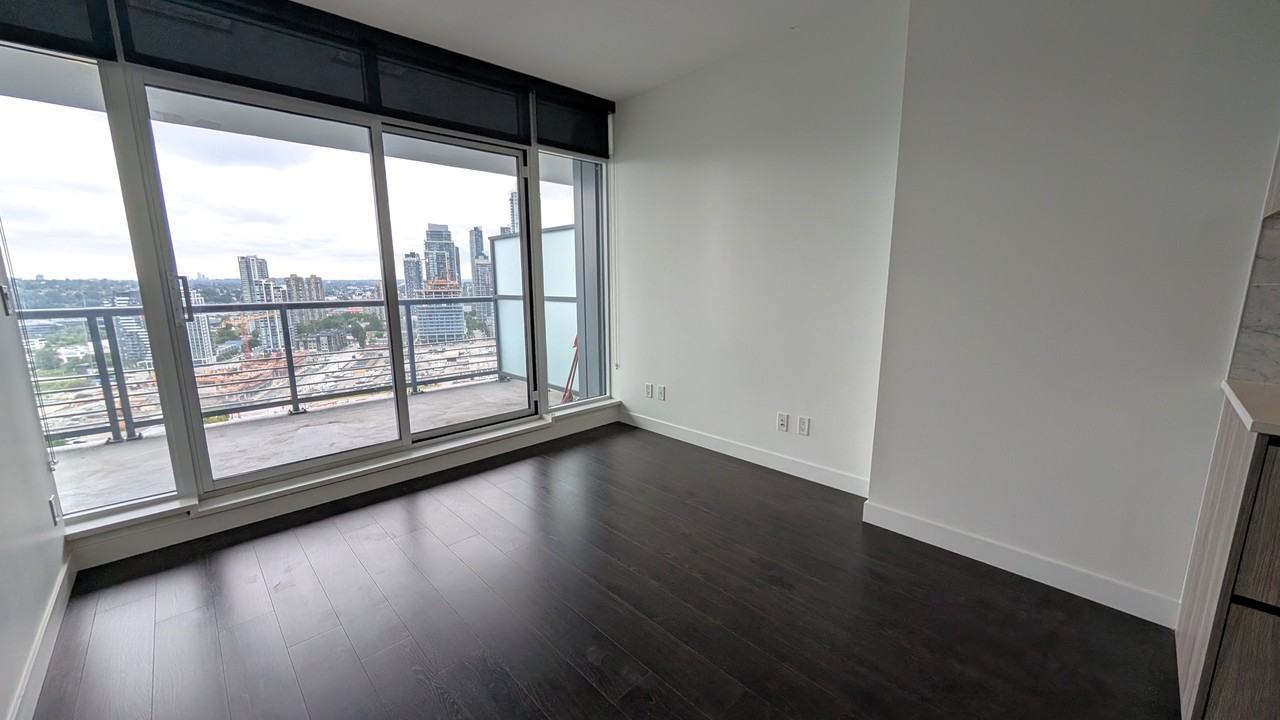 4720 Lougheed Highway - Photo 6