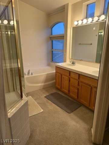 80 Desert Rain Ln - Photo 2 of 10