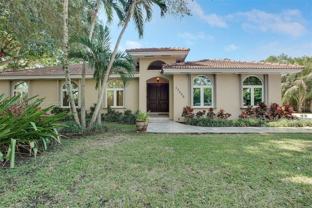 13550 Sw 82nd Ave - Photo 1 of 1