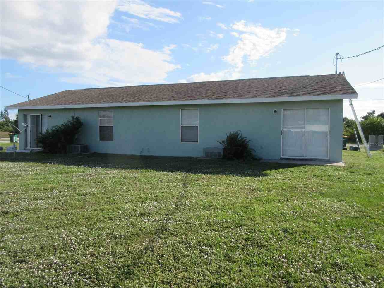 27162 Sunnybrook Rd - Photo 2 of 7