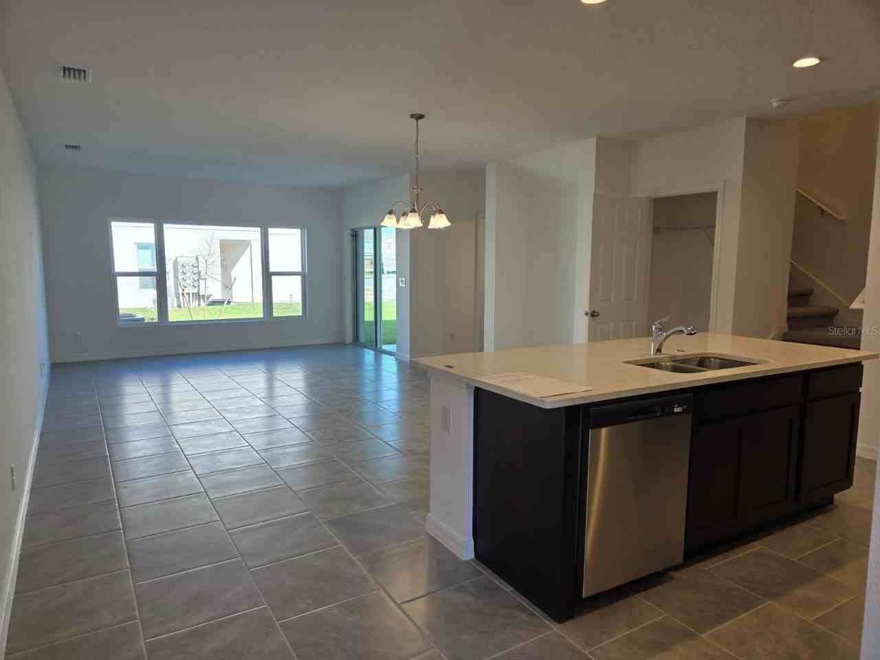 4827 Noble Cypress Street - Photo 4 of 29