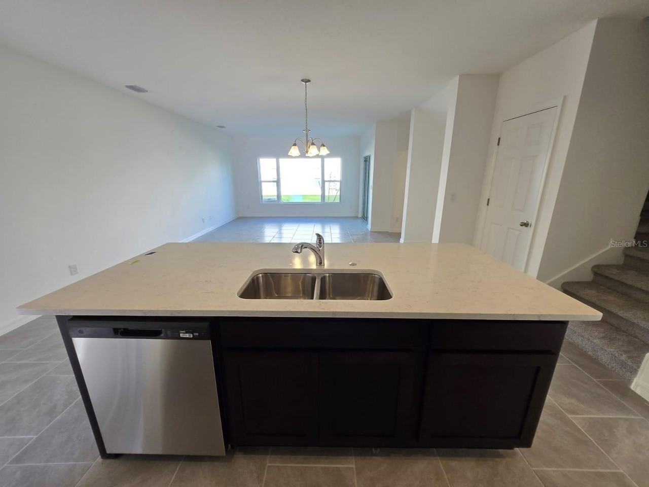 4827 Noble Cypress Street - Photo 5 of 29