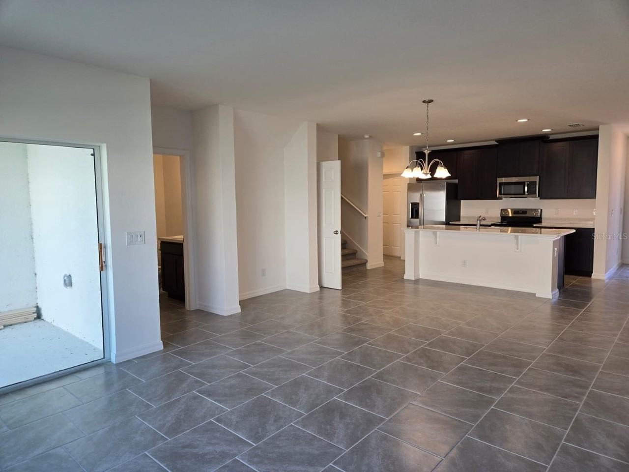 4827 Noble Cypress Street - Photo 6 of 29