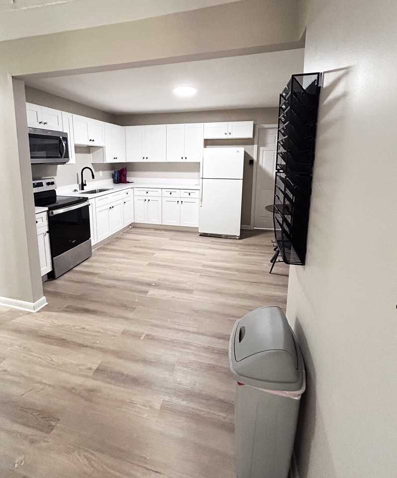 Norgate Ln - Photo 3 of 9