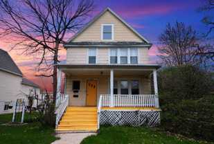 2502 Collins St #1 - Photo 1 of 1