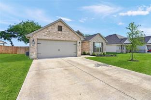4817 Enclave Dr - Photo 1 of 1