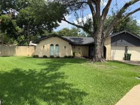 2521 Westchester Dr - Photo 1 of 1