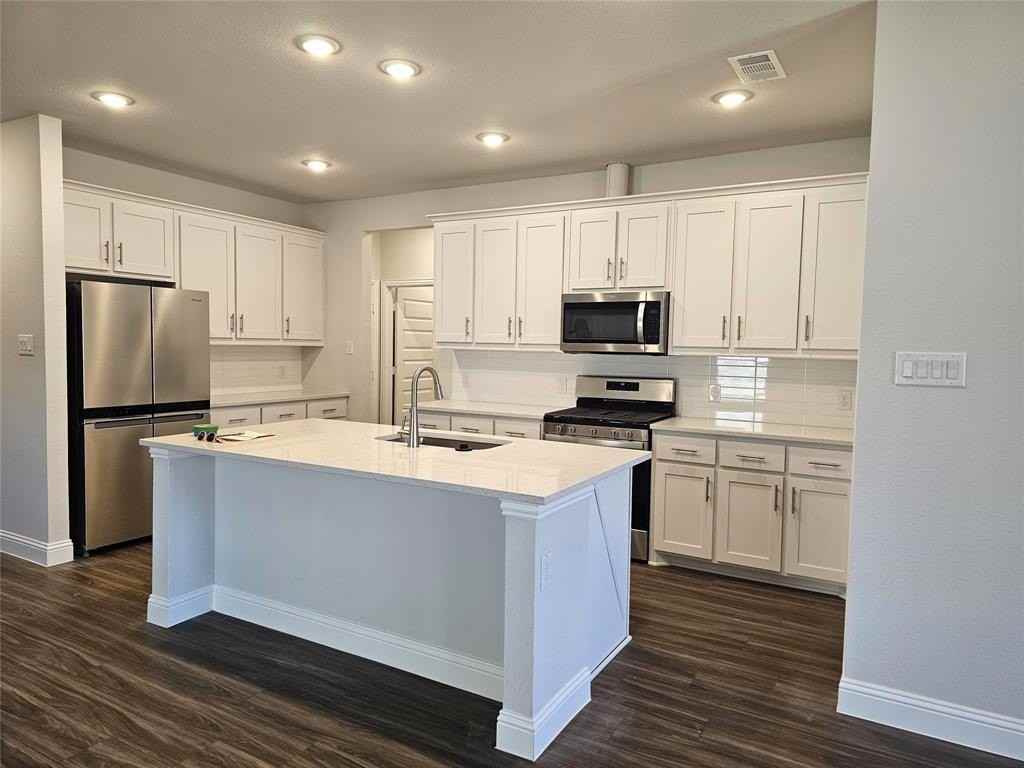 721 Fossil Grove Dr - Photo 6 of 12