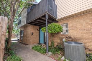 2236 Irwin St - Photo 1 of 1