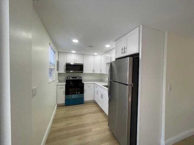 302 N Tamarind Ave #923-1 - Photo 5 of 24