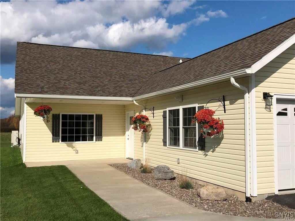 1019 Fyler Rd - Photo 2 of 29