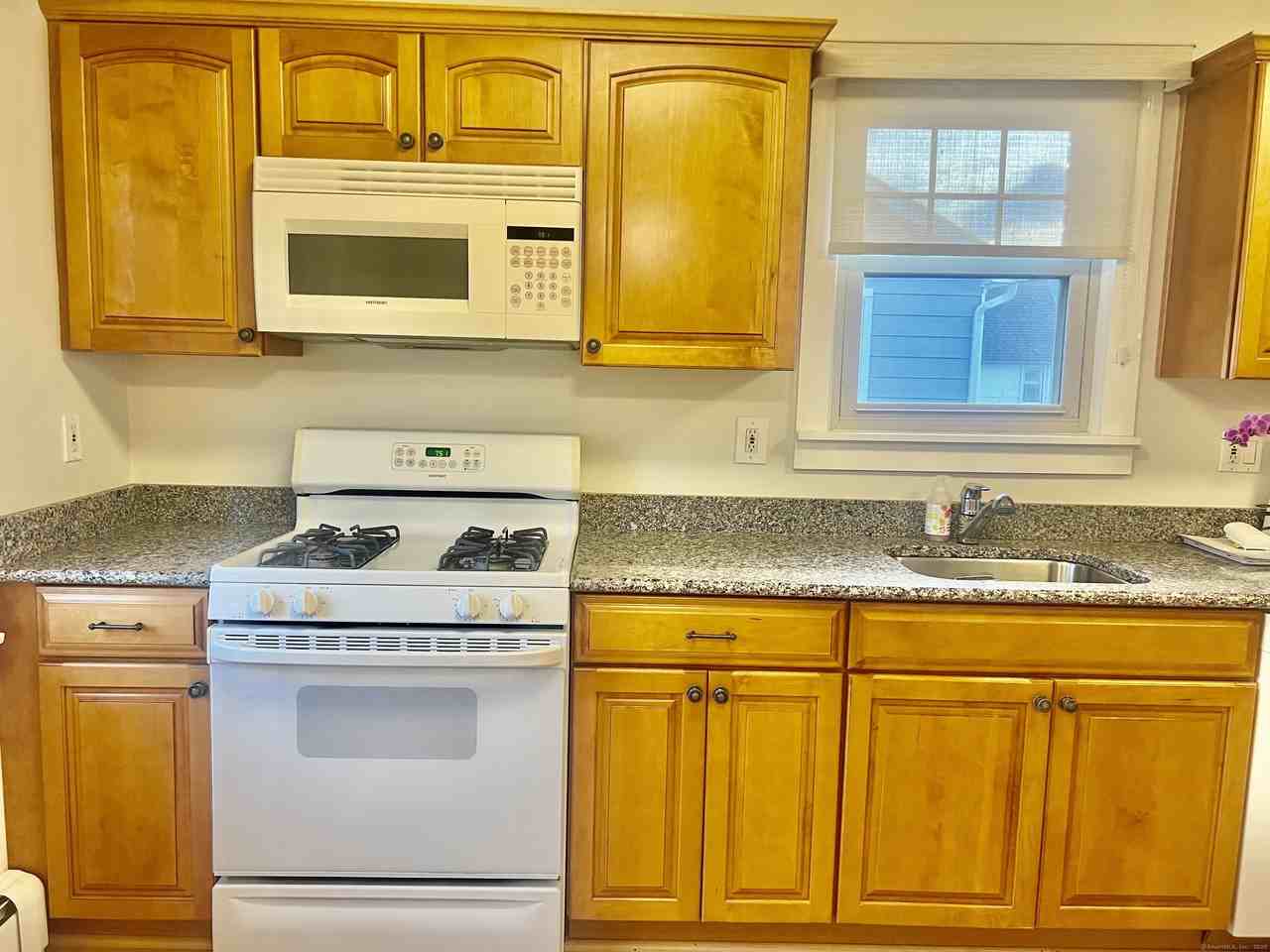 80 Josephine Evaristo Ave - Photo 6 of 26