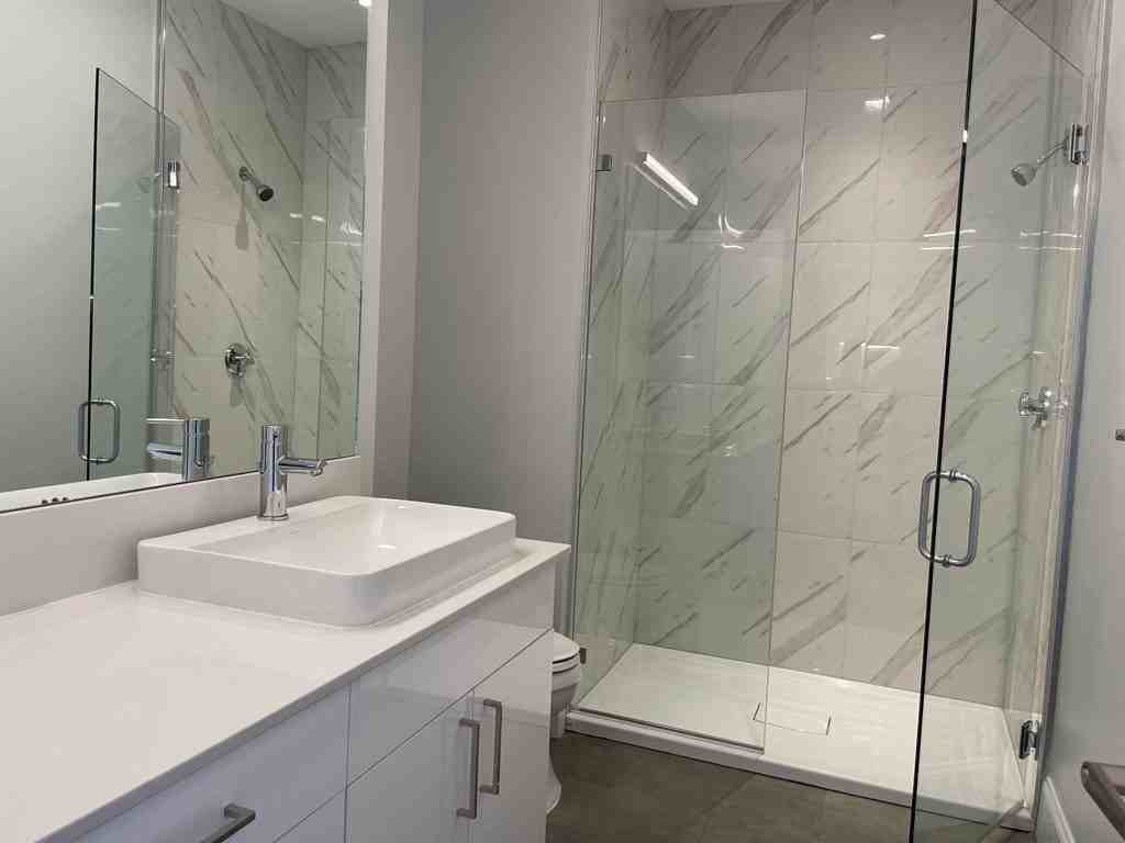 205 Maverick St #413 - Photo 4 of 9
