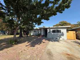2312 Barcelona Way - Photo 1 of 1