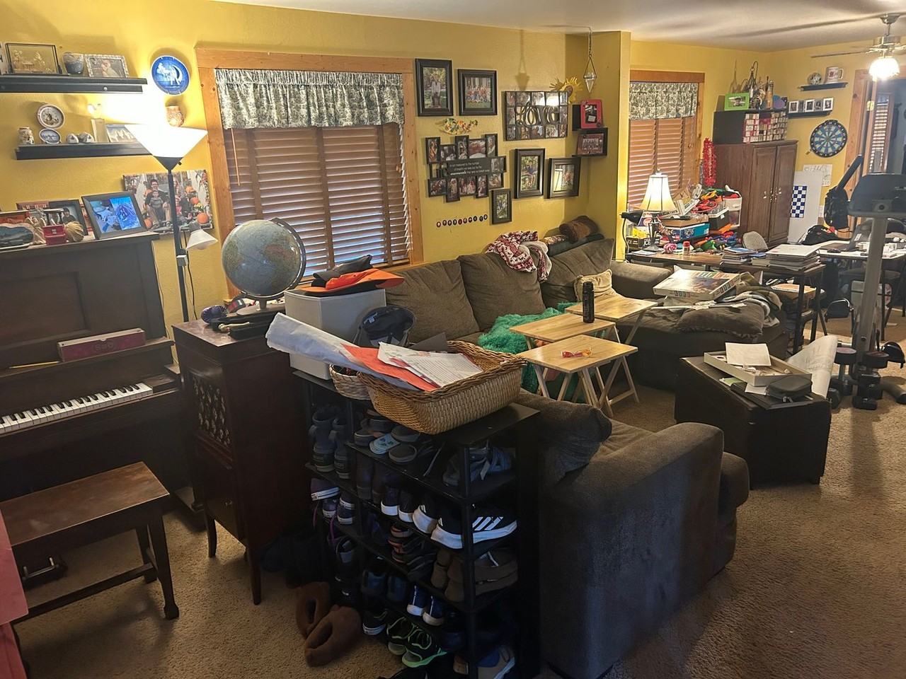 1061 Cottonwood St - Photo 2 of 19