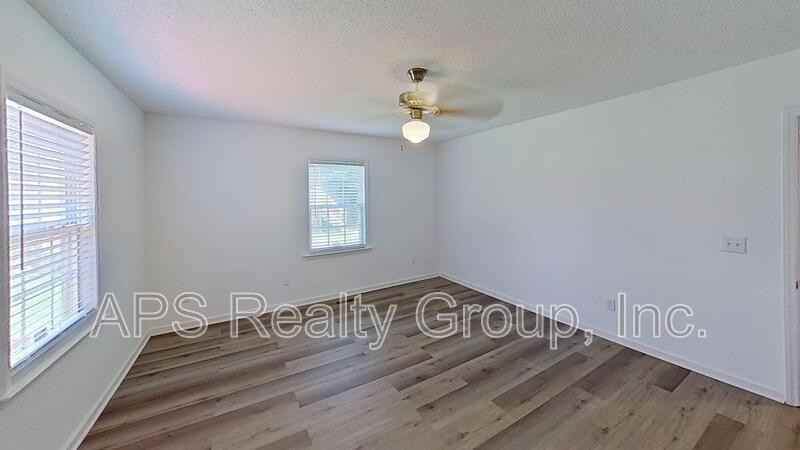 160 Crossfield Ridge Ct - Photo 3 of 4