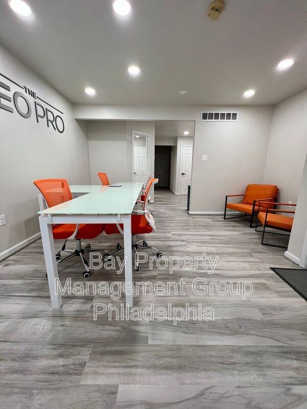 350 S Main St #1 - Photo 3 of 13