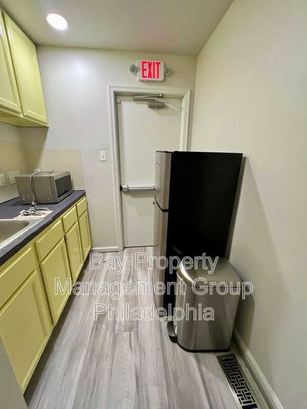 350 S Main St #1 - Photo 7 of 13