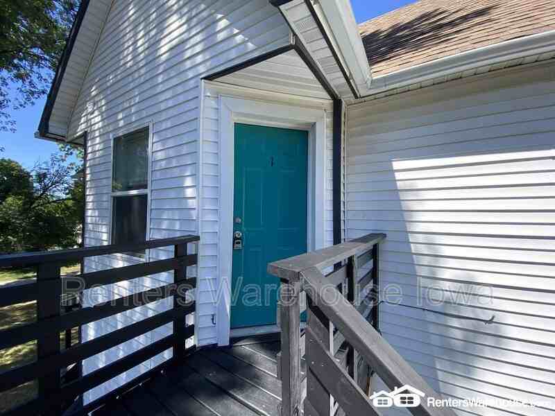 3916 9th St #1 - Photo 4 of 11