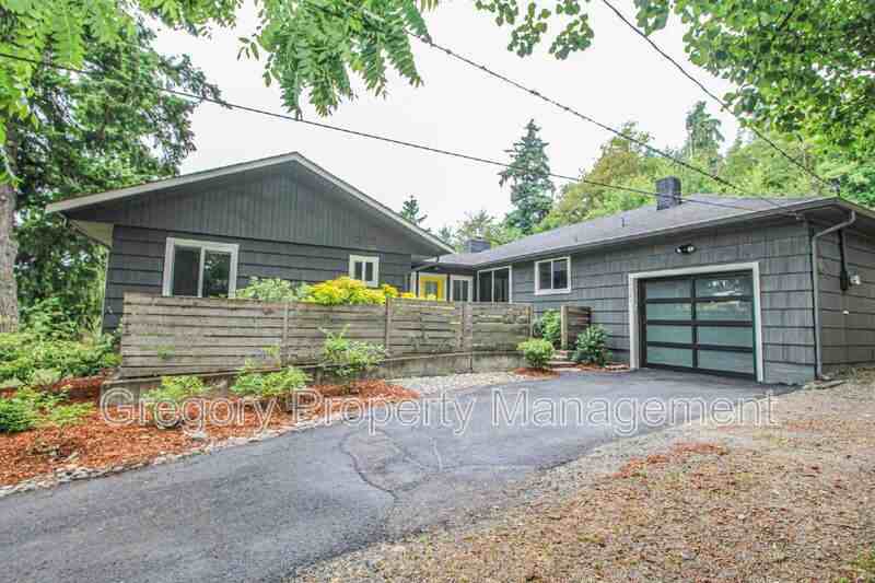 19547 53rd Ave Ne - Photo 2 of 42