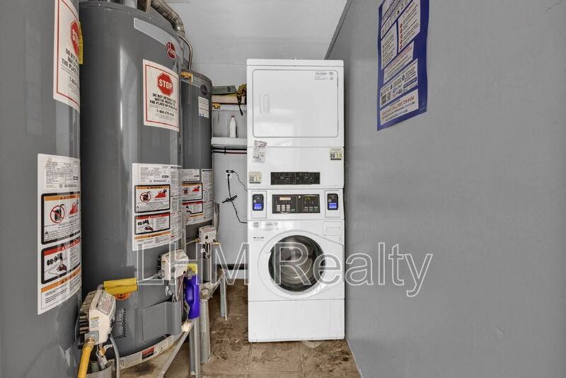 6022 South 3rd Street #2 - Photo 5 of 21