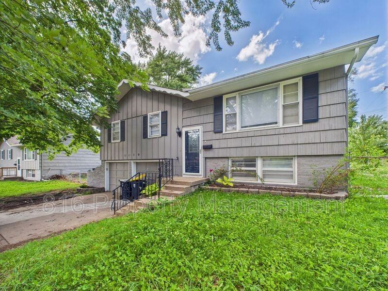 9710 E 50th St - Photo 2 of 29