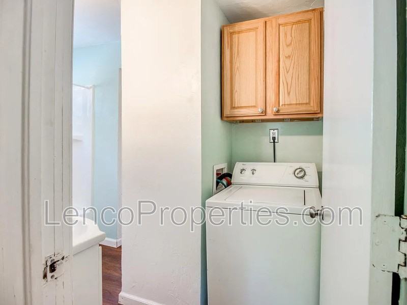 327 S Ponca Ave - Photo 5 of 16