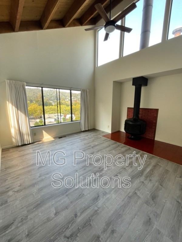 72 Martens Blvd #1 - Photo 2 of 30