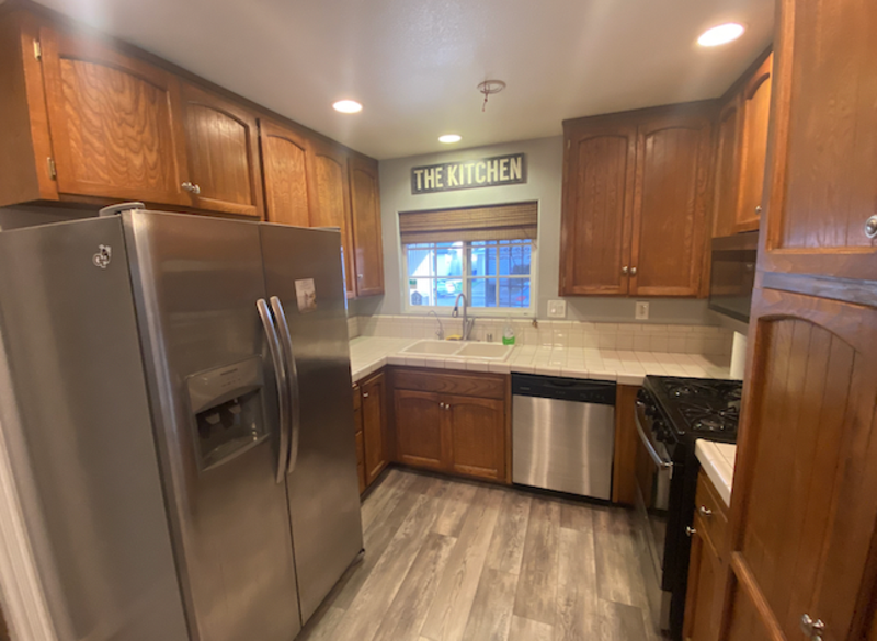 1810 Thelborn Way - Photo 3 of 16