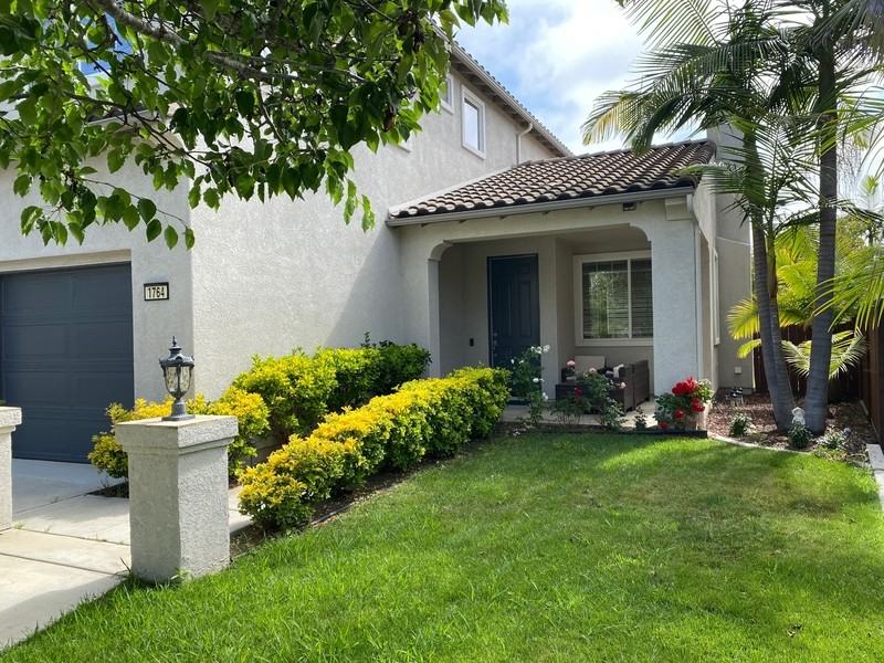 1764 Star Crest Pl - Photo 2 of 15