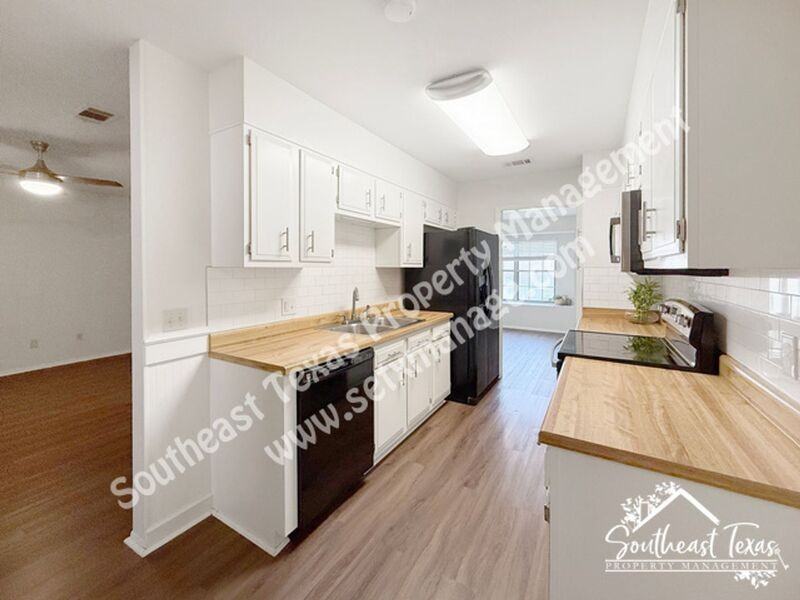 1099 Sunmeadow Dr - Photo 5 of 19